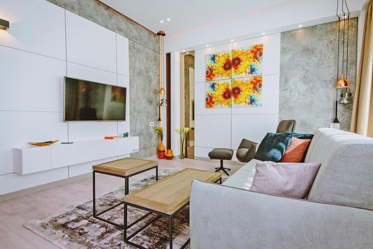 No 6 Apartments Constanţa Eksteriør bilde